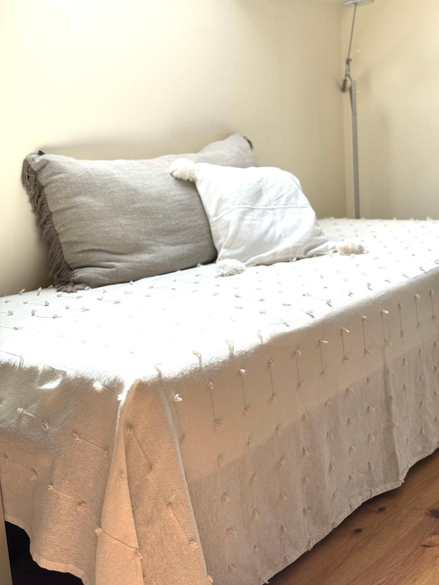 Le Moulin D Olivet Bed & Breakfast Orbigny Bagian luar foto